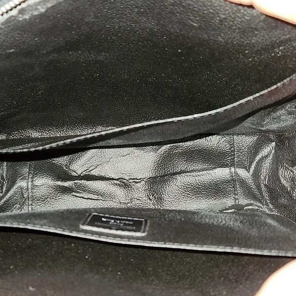 LOUIS VUITTON TAIGA TOILETRY POUCH GOOD USED CONDITION